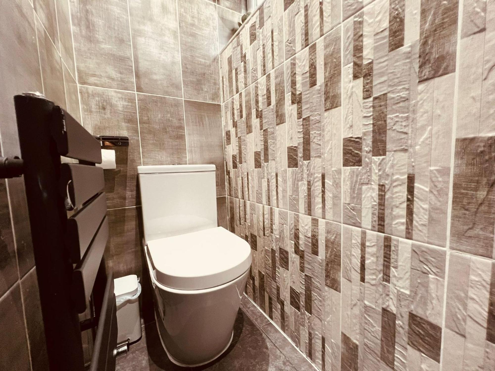 Modern Suites -5 Bedroom House- With Free Parking Birmingham City Kültér fotó