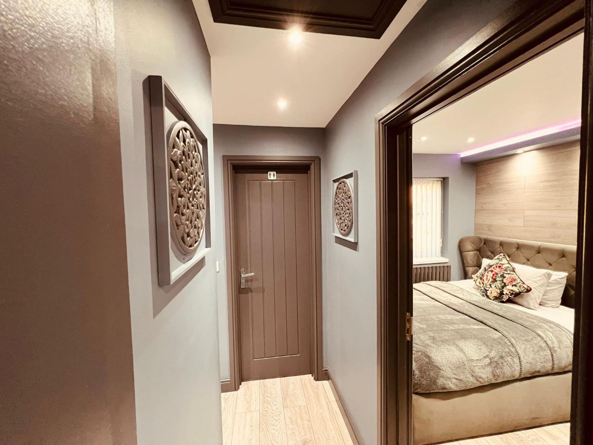Modern Suites -5 Bedroom House- With Free Parking Birmingham City Kültér fotó