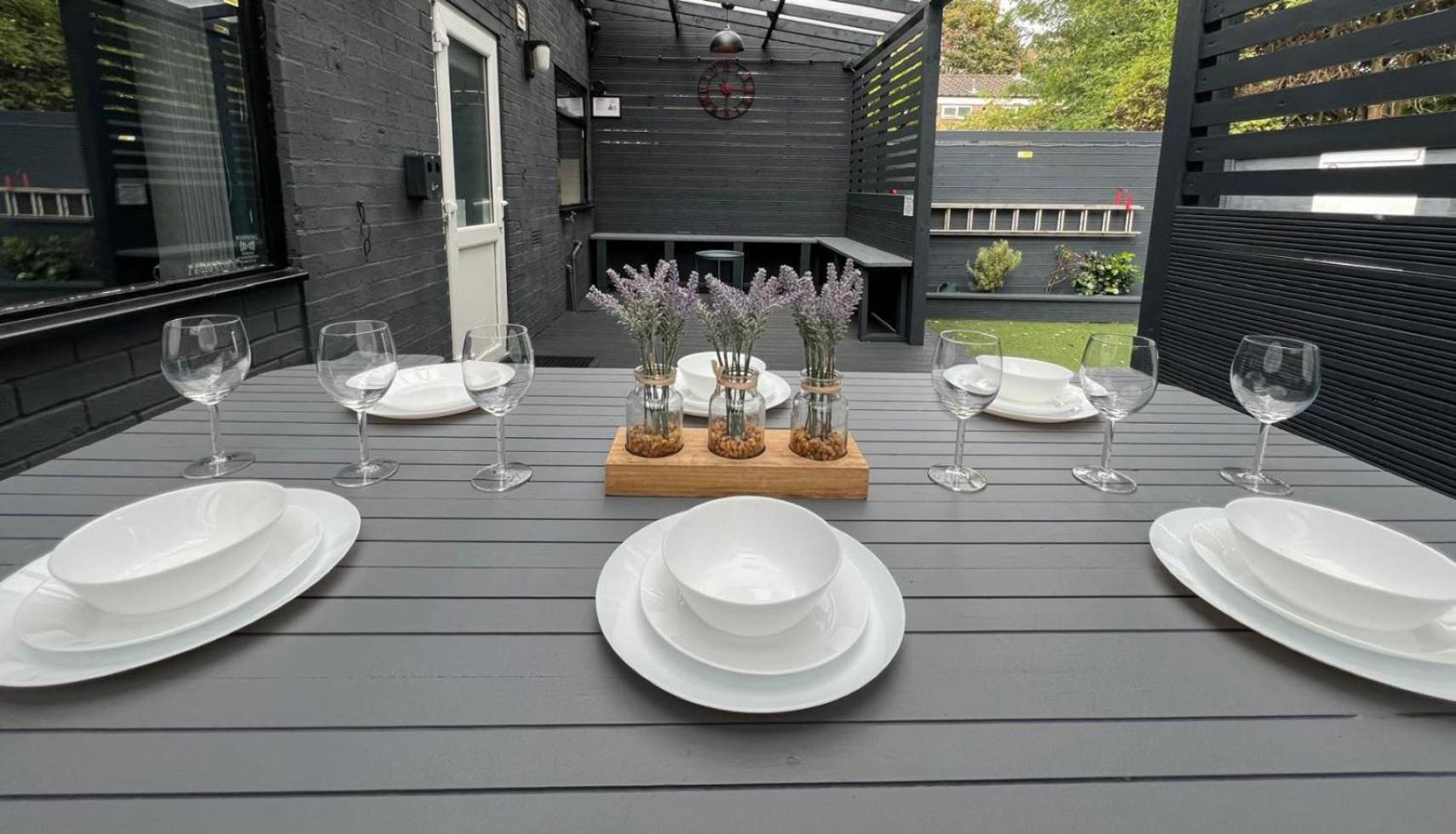 Modern Suites -5 Bedroom House- With Free Parking Birmingham City Kültér fotó